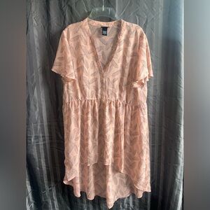 Torrid Babydoll Chiffon Tunic Top Size 0 Fairy Pink Sheer Hi-Low Button